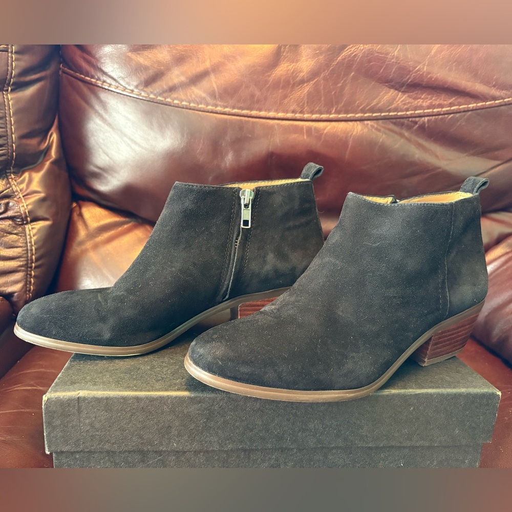 J Crew Black Suede Ankle Boots size 8 women